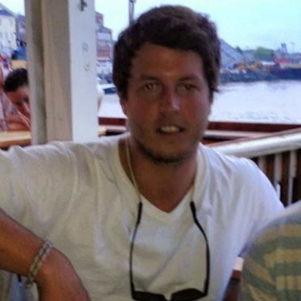 Meet your Posher, Christopher